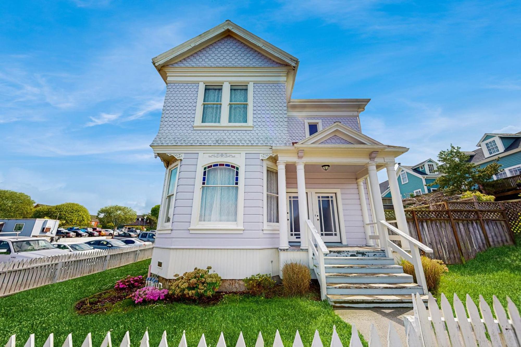 Lilac Victorian Downstairs Eureka Δωμάτιο φωτογραφία